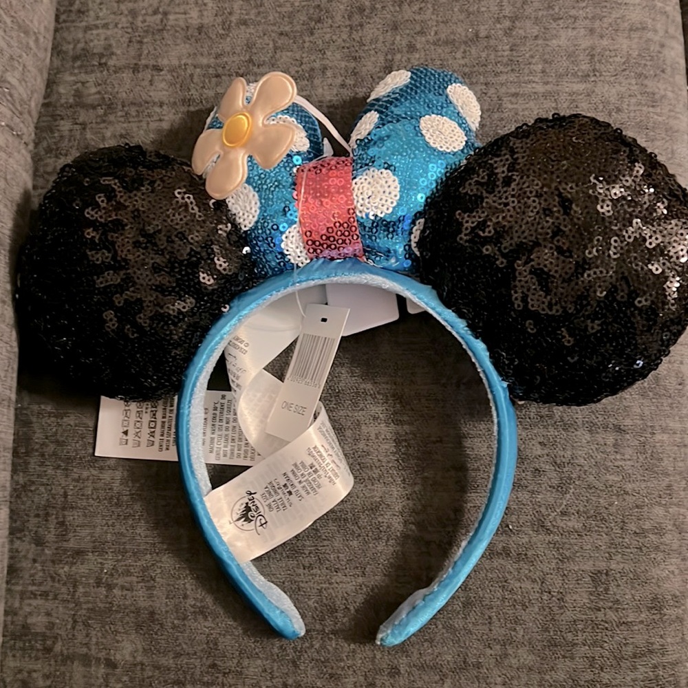 Super Cute Disney Blue & White Polka Dot Sequin headband Bendable Daisy Flower